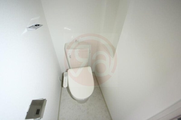 トイレ(ゆったりとした空間のトイレです)