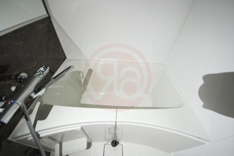 物件内観写真10　(日々の暮らしに欠かせないお風呂です)