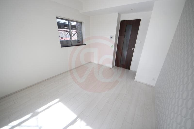 物件内観写真5　(使いやすい居間です)