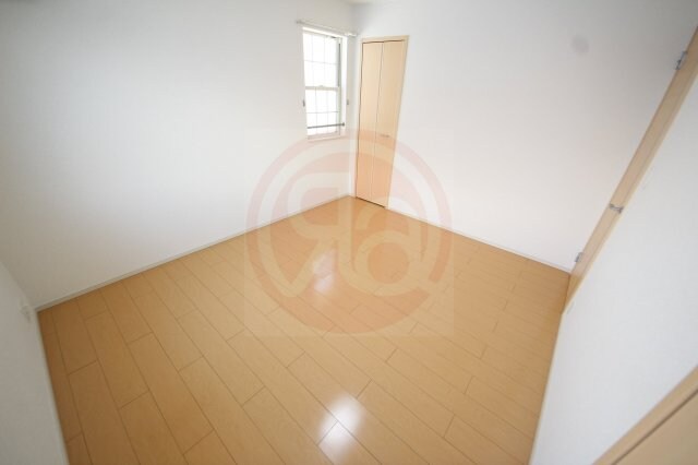 物件内観写真15　(コンパクトで使いやすい洋室です)