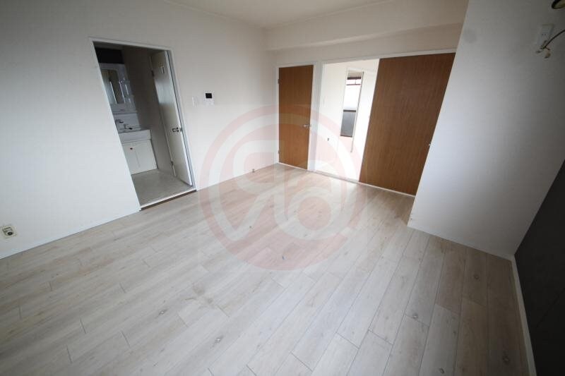 居室(ゆったりとした居間です)