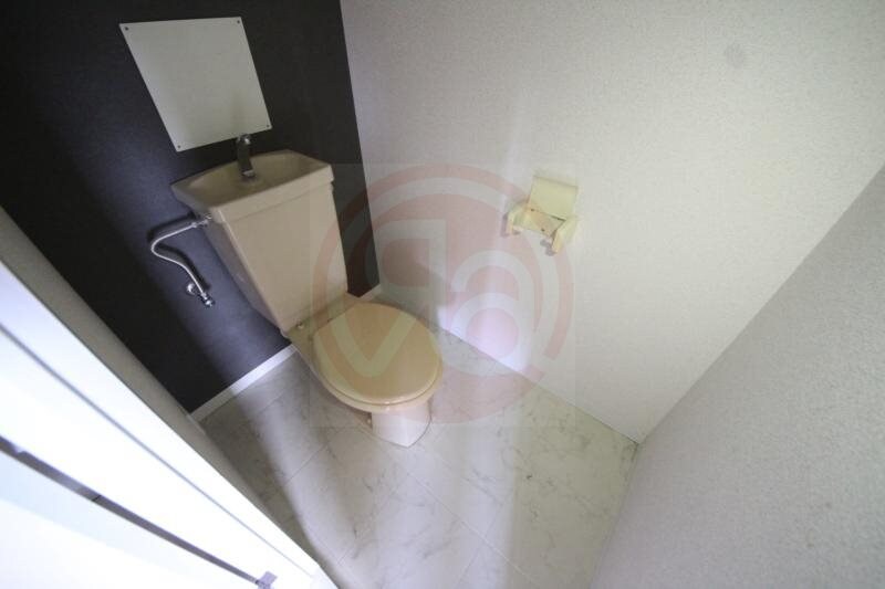 物件内観写真14　(落ち着いたトイレです)