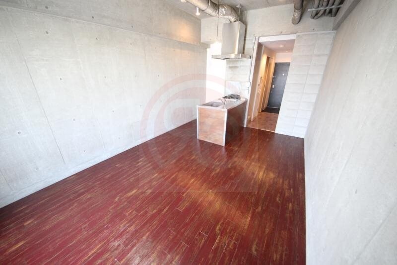 物件内観写真5　(こちらのリビングで趣味の時間をお楽しみください)