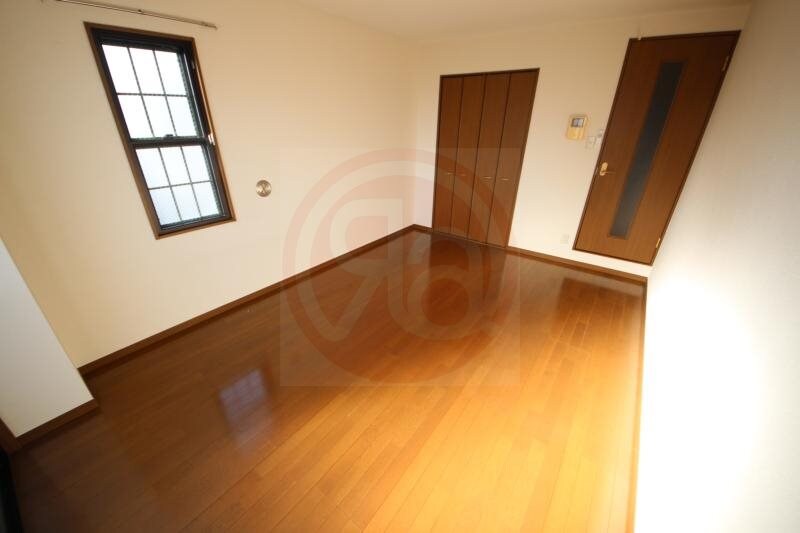 物件内観写真4　(ゆったり過ごせる居間です)