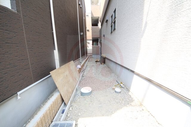 物件外観写真2　(毎日通るエントランスはこのようになっています)