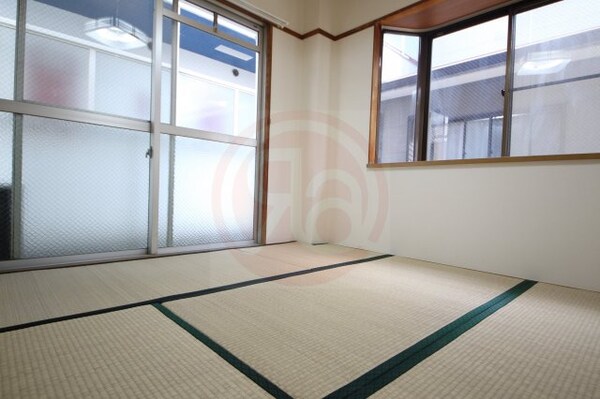 和室(柔らかい畳が心地よい和室)
