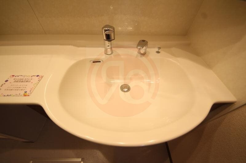 物件内観写真19　(忙しい朝には欠かせない洗面所です)