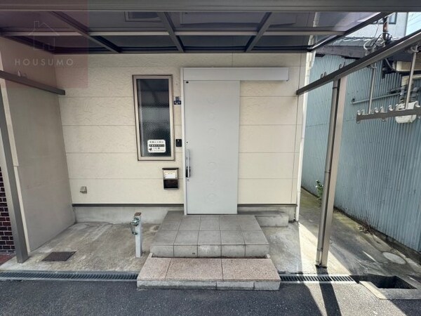 エントランス(ゆったり過ごせるお風呂です)