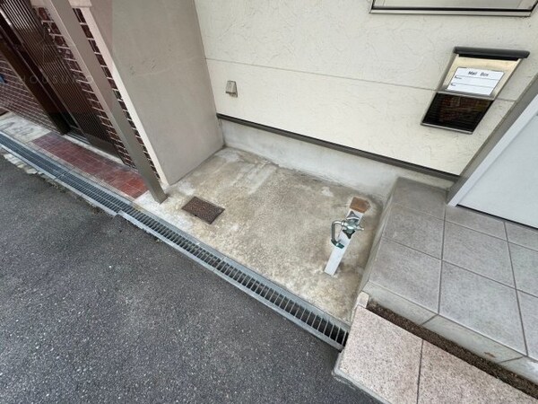 建物設備(きれいな玄関です)