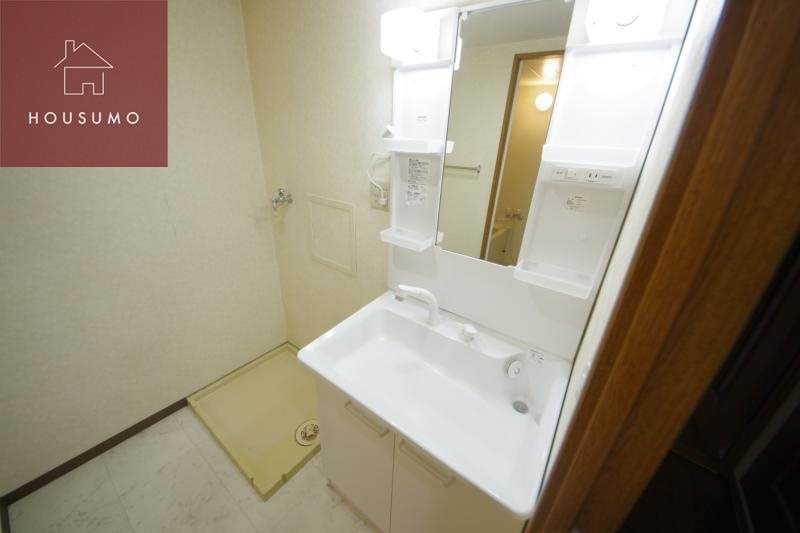 物件内観写真19　(独立洗面化粧台が付いています)