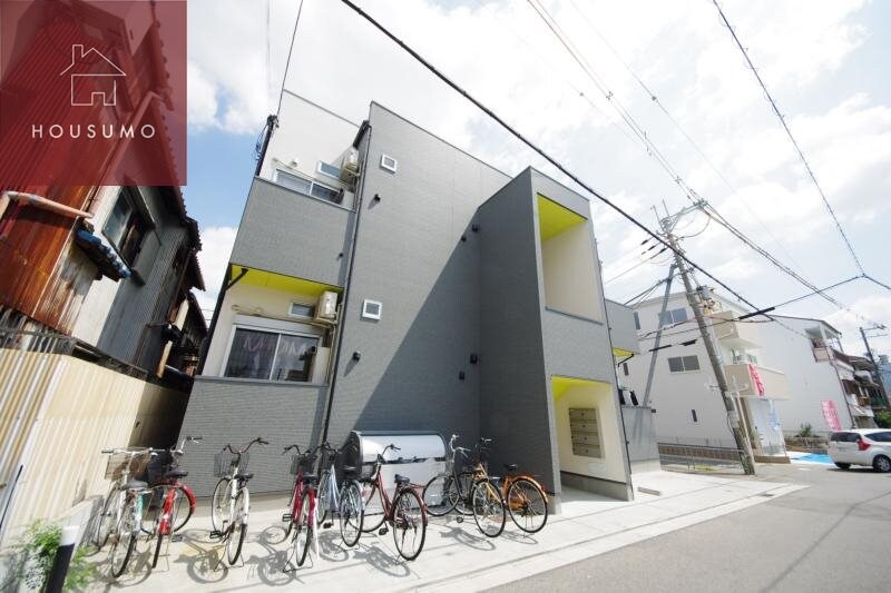 物件外観写真3　(外観もきれいです)