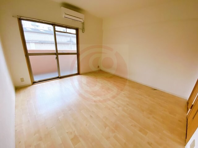 物件内観写真12　(スタンダードな洋室です)