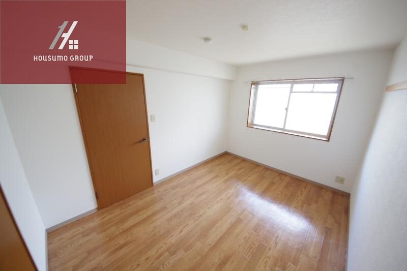 物件内観写真18　(落ち着いた空間のお風呂です)