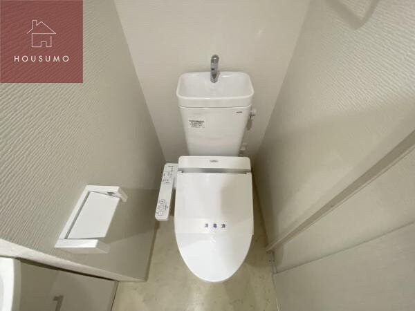 トイレ(清潔感のあるトイレです)