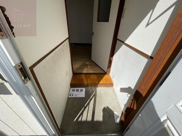 玄関(明るい玄関です)