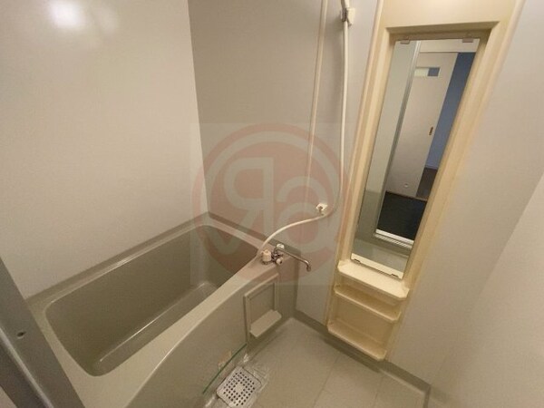 浴室(お風呂で日々の疲れを落としましょう)