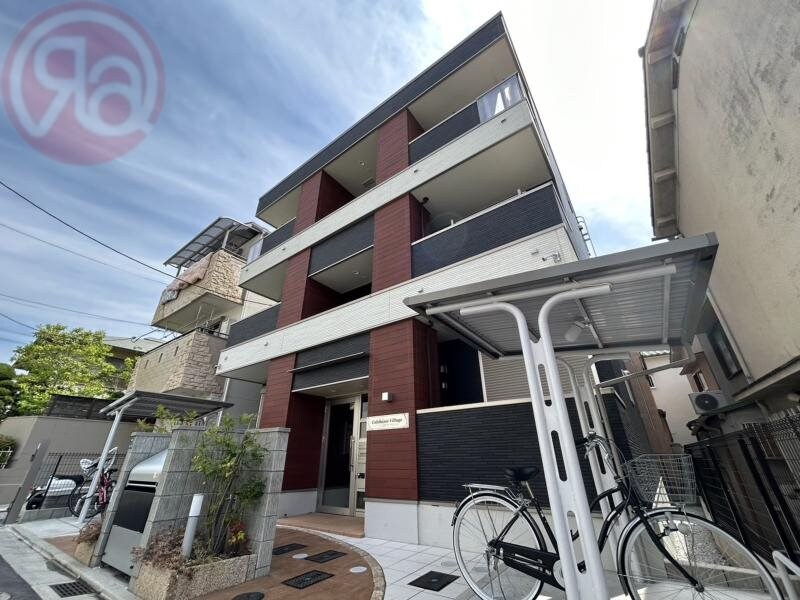 物件外観写真1　(きれいな外観です)