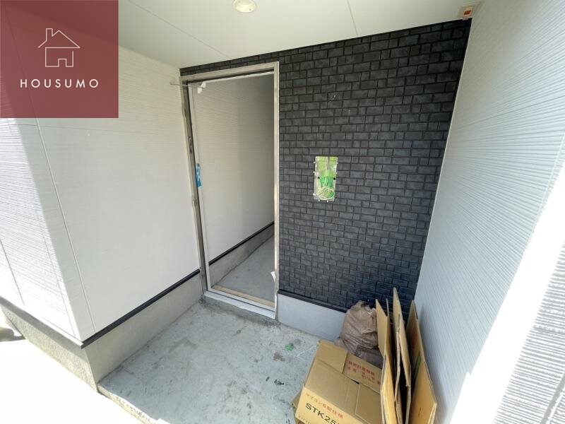 物件外観写真2　(毎日通るエントランスはこのようになっています)