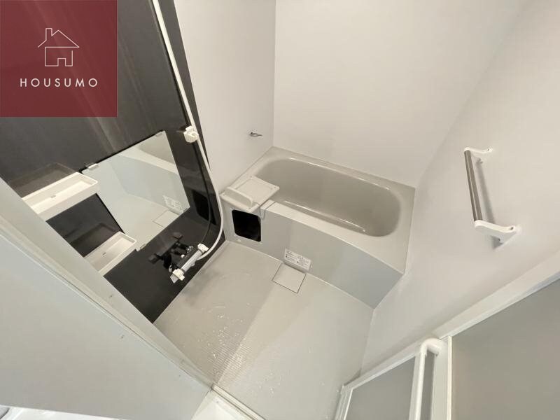 物件内観写真8　(お風呂です)