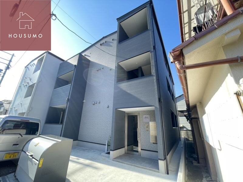 物件外観写真2　(外観もきれいです)