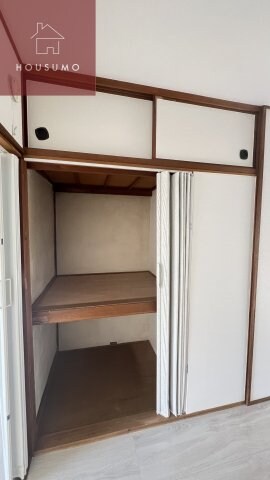 物件内観写真15　(便利な収納スペースです)