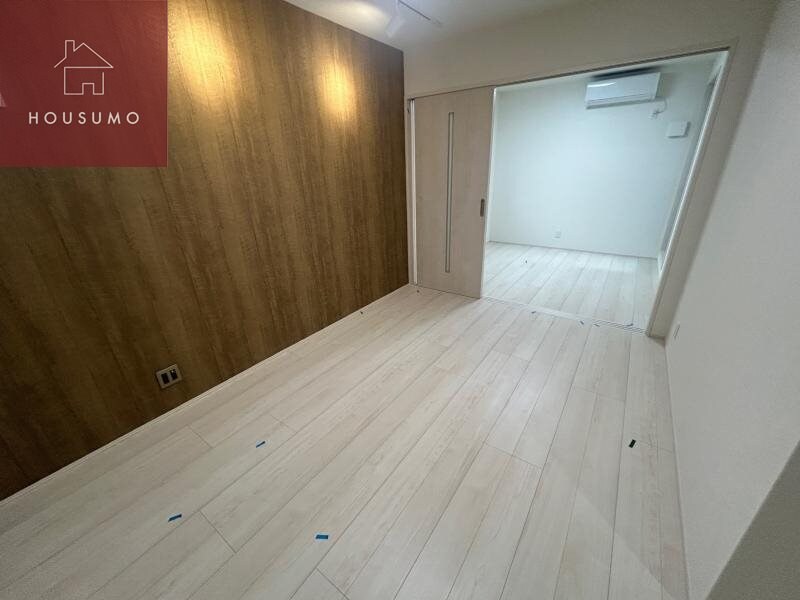 物件内観写真6　(使いやすい居間です)