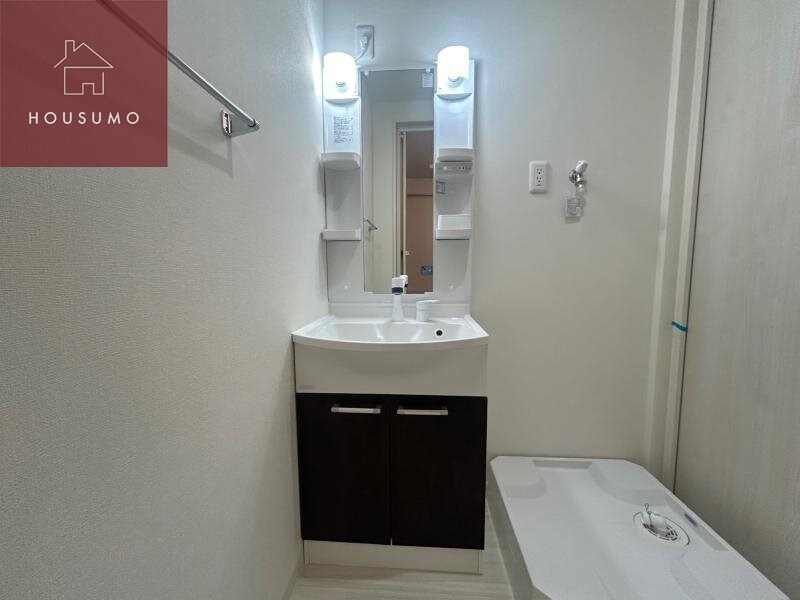 物件内観写真19　(独立洗面化粧台付き)