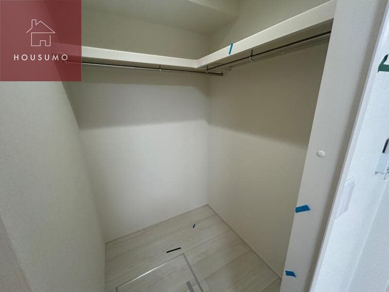 物件内観写真20　(ちょっとした収納スペースも充実しています)