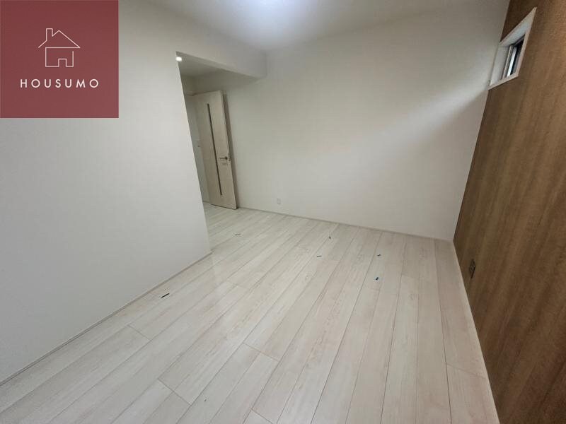 物件内観写真21　(ゆったりとしたリビングです)