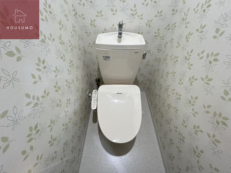 物件内観写真9　(落ち着いたトイレです)