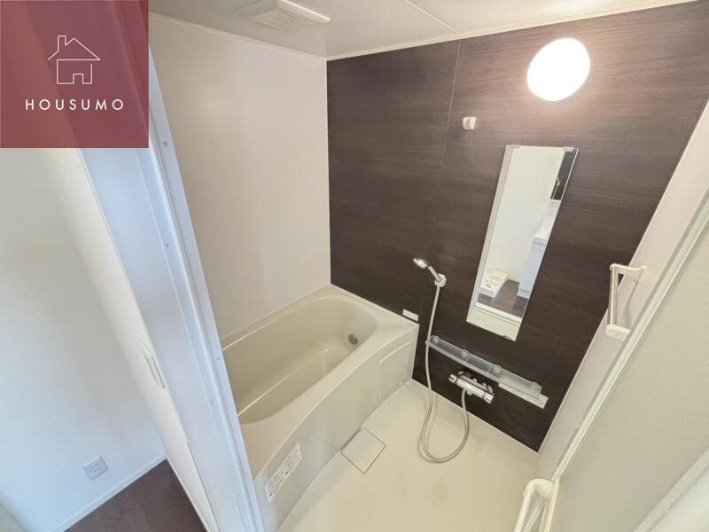 物件内観写真6　(落ち着いた空間のお風呂です)