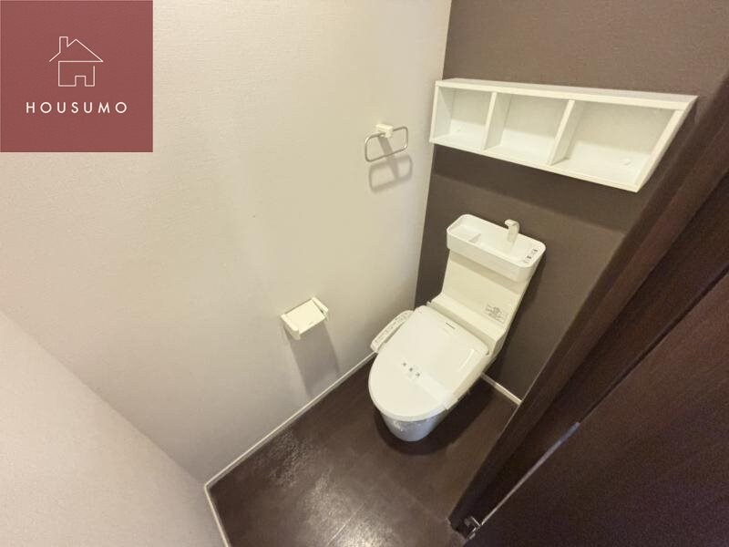 物件内観写真8　(清潔感のあるトイレです)