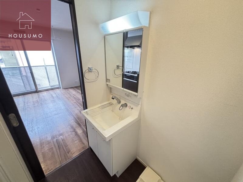 物件内観写真19　(独立洗面台です)