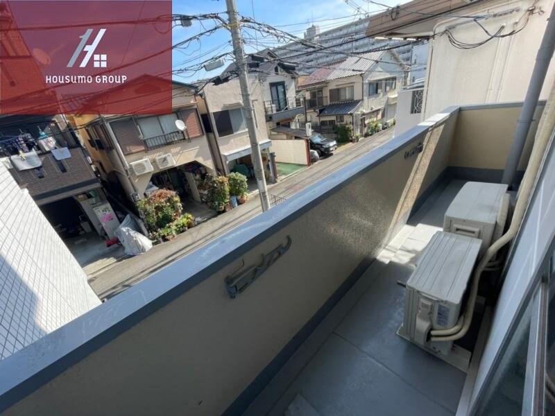 物件内観写真13　(広々としたバルコニーです)