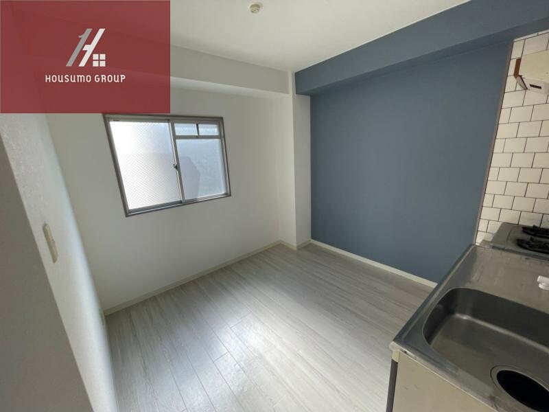 物件内観写真16　(ゆったりとしたリビングです)