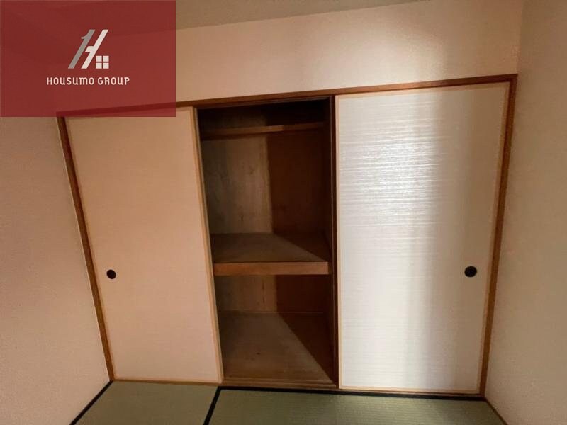 物件内観写真17　(小物を収納するのに便利です)