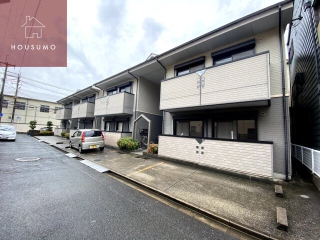 イーストフィールドの物件外観写真