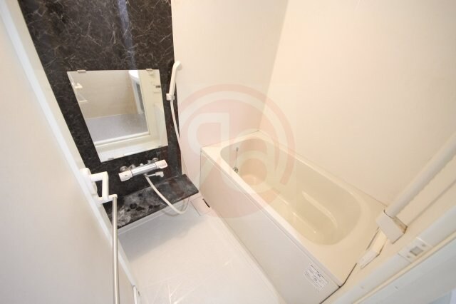 物件内観写真9　(お風呂です)