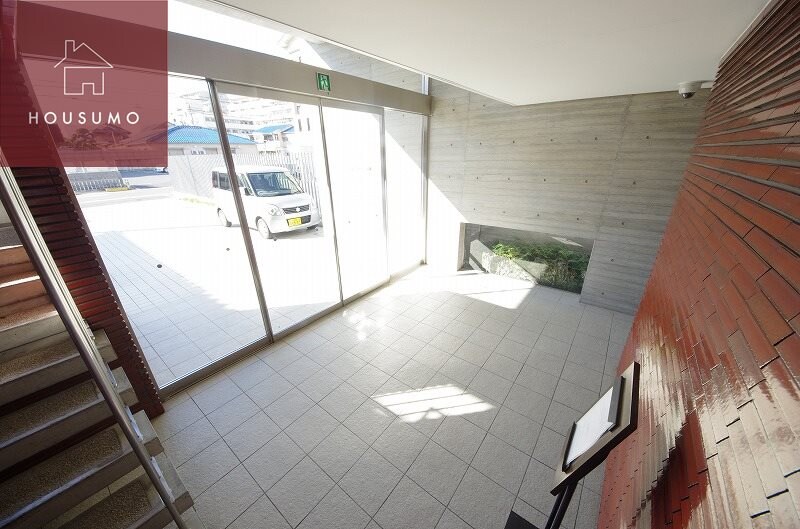 物件外観写真2　(毎日通るロビーはこのようになっています)