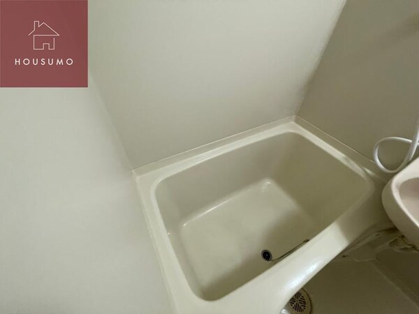 浴室(日々の疲れを癒すお風呂付です)