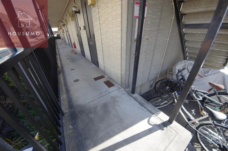 物件外観写真3　(建物の内部です)