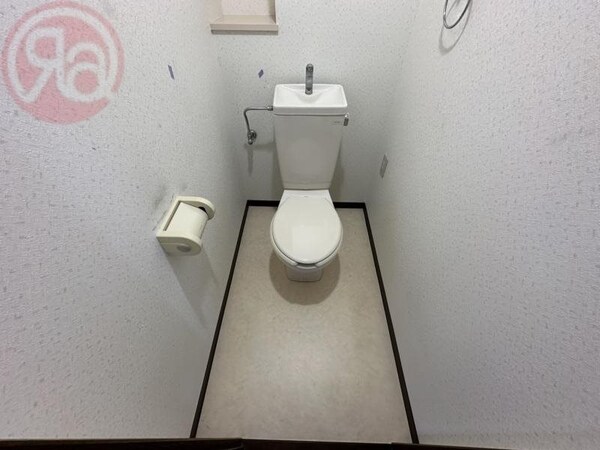 トイレ(清潔感のあるトイレです)