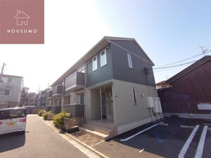 グレースB棟外観写真