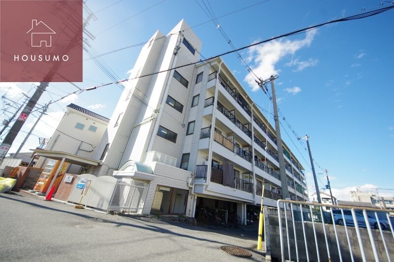 物件外観写真1　(建物外観を気になさる方へ、見た目の良い物件です)