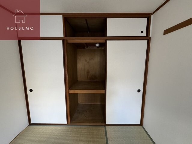 物件内観写真24　(便利な収納スペースです)