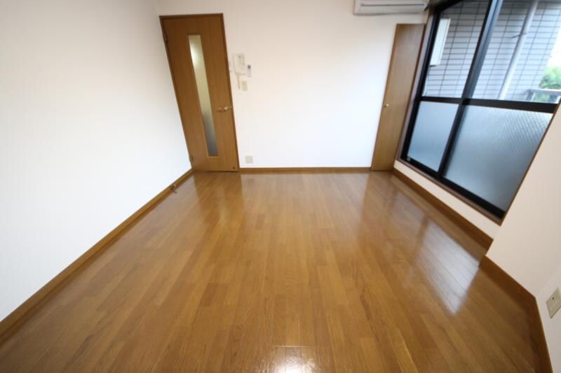 物件内観写真23　(使いやすいリビングです)