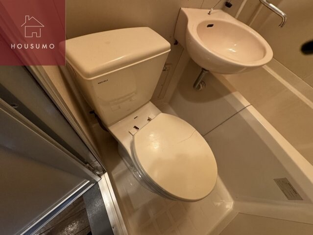 物件内観写真9　(コンパクトで使いやすいトイレです)