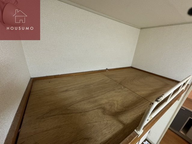 物件内観写真12　(ロフト付きです)