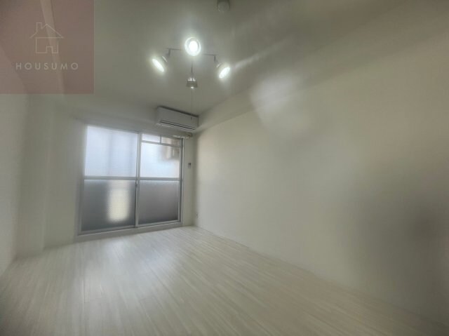 物件内観写真24　(収納豊富です)