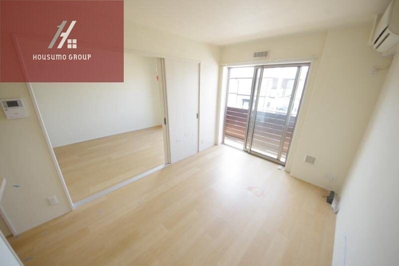 物件内観写真6　(居間です)